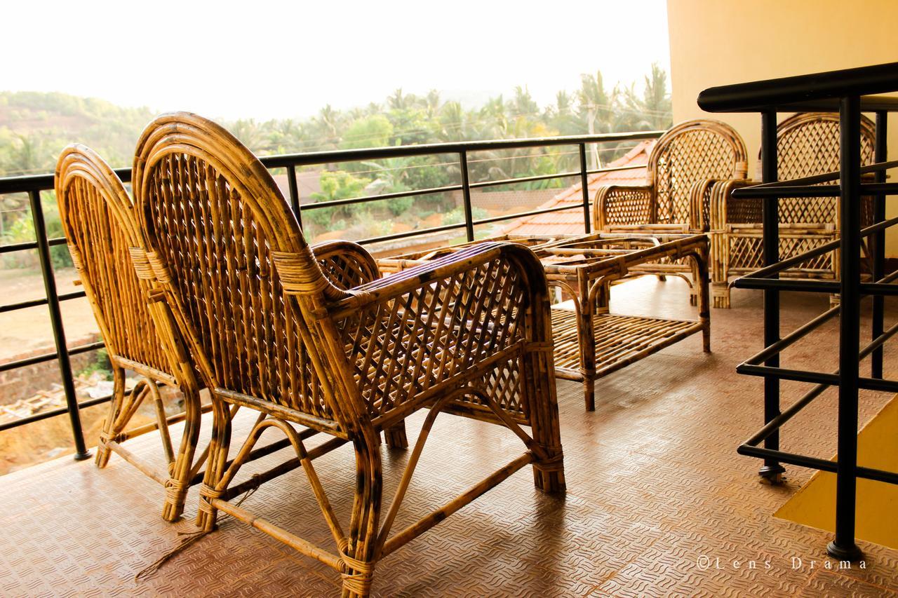 Lotus Beach Resort Gokarna  Buitenkant foto